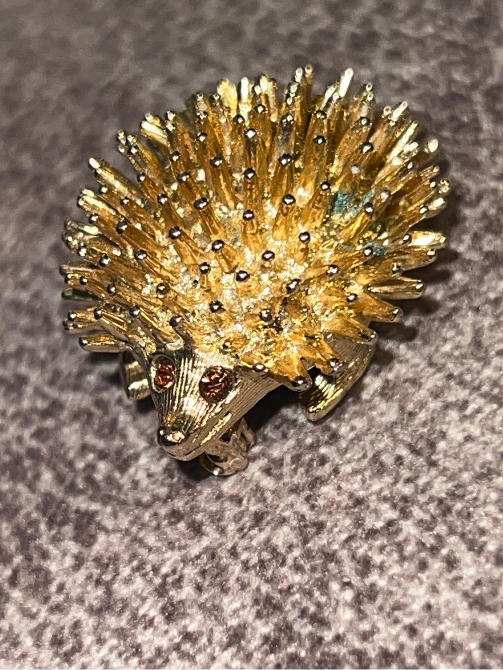 Vintage Gold Sarah Coventry Brooch Pin
